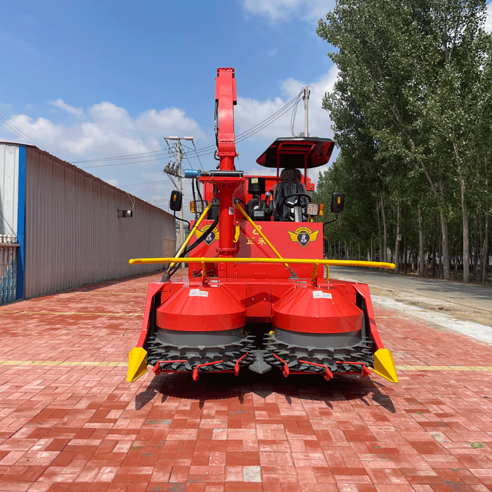Máy gặt thức ăn gia súc nhỏ tự hành 2020m
