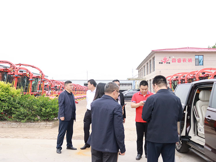 ¡Bienvenidos! ¡Exploren el mundo de la fabricación inteligente de la cosechadora de forraje verde! ¡Bienvenidos! ¡Exploren el mundo de la fabricación inteligente de la cosechadora de forraje verde!