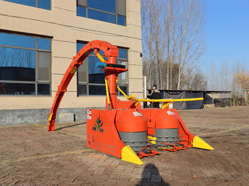 Máy băm thức ăn gia súc bằng dầu diesel 1480mm, máy băm thức ăn gia súc từ ngô.