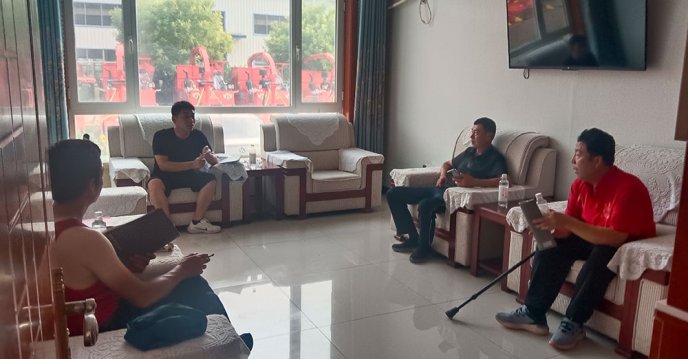 Herzlich willkommen heißen wir die Kunden aus dem Autonomen Gebiet Ningxia Hui und der Stadt Yinchuan willkommen, das Unternehmen zu besuchen.
