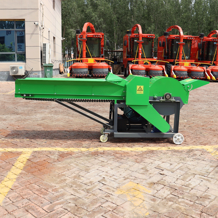 Farm Diesel Engine Straw Mini Animal Feed Silage Grass Chopper Cutting