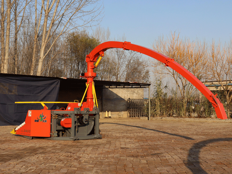 2220 मिमी ट्रैक्टर पीटीओ चालित साइलेज कटर मशीन