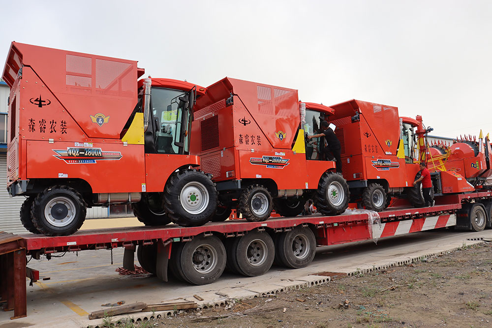 Self Propelled Silage Harvester Self Propelled Silage Harvester