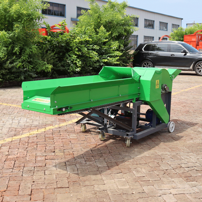 Farm Diesel Engine Straw Mini Animal Feed Silage Grass Chopper Cutting
