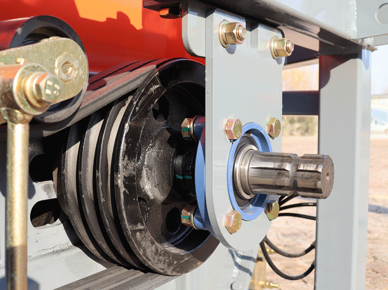 1.580 मीटर साइलेज हार्वेस्टर ट्रैक्टर मशीन, साइलेज कॉर्न मशीन बिक्री के लिए उपलब्ध है