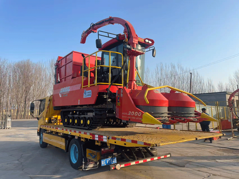 چارہ مشین بھری ہوئی اور بھیجی گئی: موثر سائیلج کو بااختیار بنانا