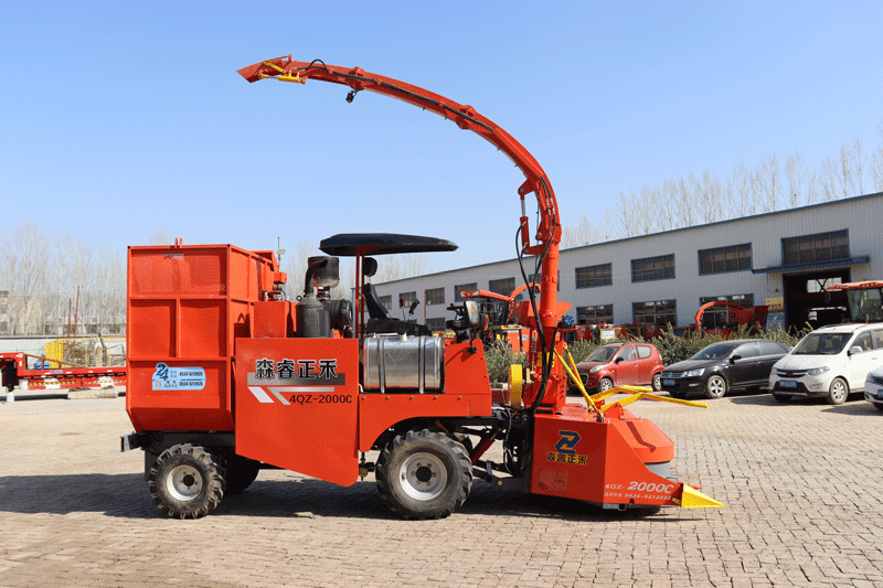 Máy thu hoạch rơm ngô ủ chua tự hành nhỏ 2020m