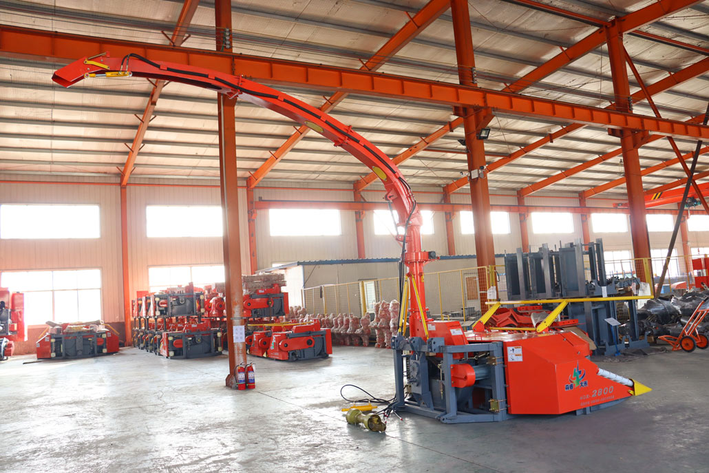Máy cắt thức ăn ủ chua tự làm Máy cắt thức ăn ủ chua tự làm