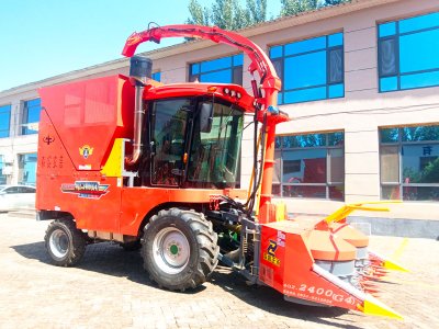 2.220m Self Propelled Forage Harvester