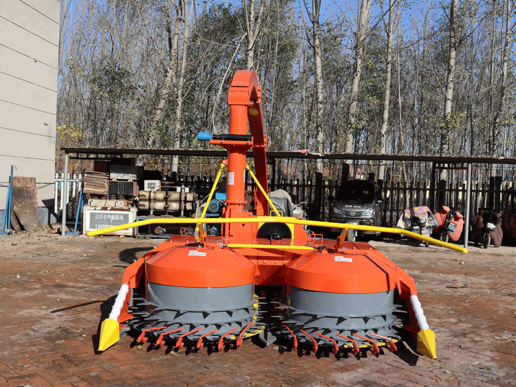 Cosechadora de doble corte de 2.620 m en venta