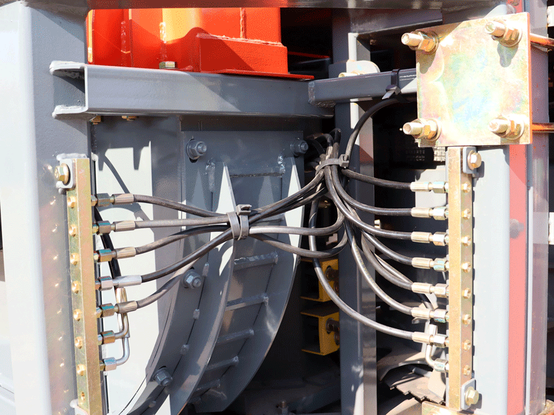 2.220m Maize Silage Machine