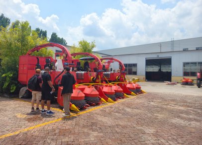 Overseas Clients Visit Shandong Senrui Agricultural And Livestock Equipment For A Tour And Inspection.