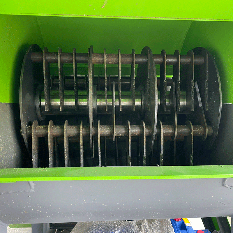 Straw Grass Chopper Animal Feed Crusher Machine in China Straw Grass Chopper Animal Feed Crusher Machine in China