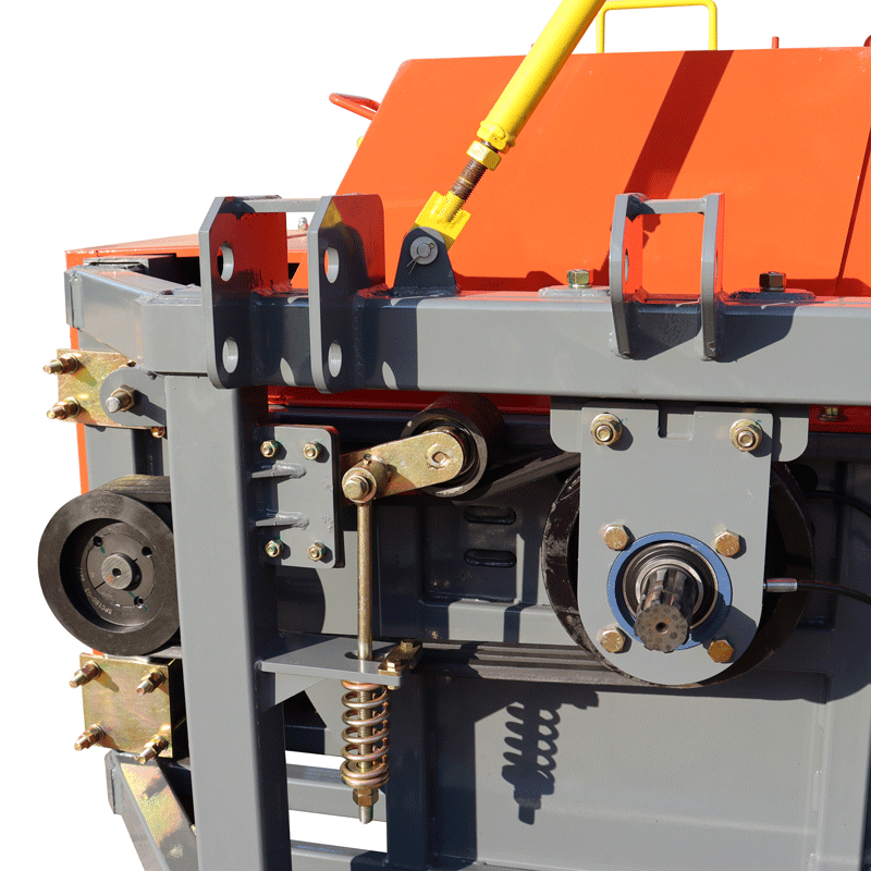 Máy gặt thức ăn gia súc gắn trên cao 1.585m