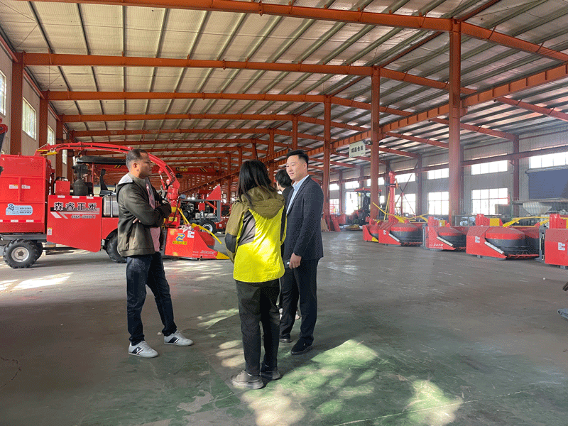 Warmly Welcome Friends From Abroad To Visit Our Company! Warmly Welcome Friends From Abroad To Visit Our Company!
