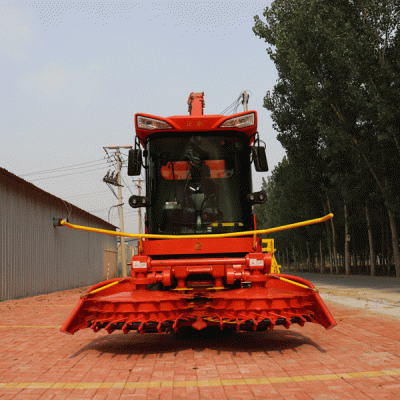 Máy gặt lúa tự hành 2.620m