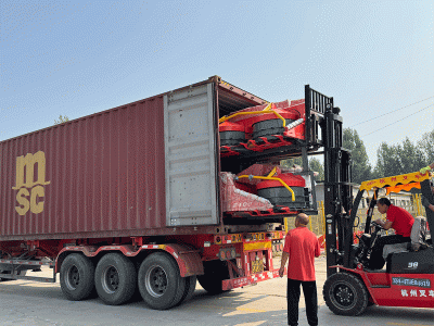 Containerbeladung abgeschlossen! Senrui Landmaschinen liefert ins Ausland – Qualität gewinnt das Vertrauen globaler Kunden.