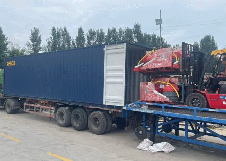 Premium Products Going Global! Senrui Silage Harvesters Loaded And Shipped In Bulk.