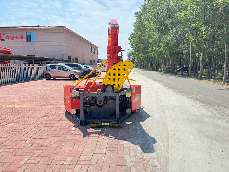 Máy gặt thức ăn gia súc đeo lưng màu xanh lá cây 2220mm