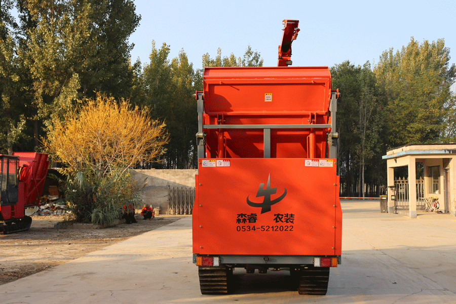 Máy thu hoạch rơm ngô Crawler 2.020m Máy thu hoạch rơm ngô Crawler 2.020m