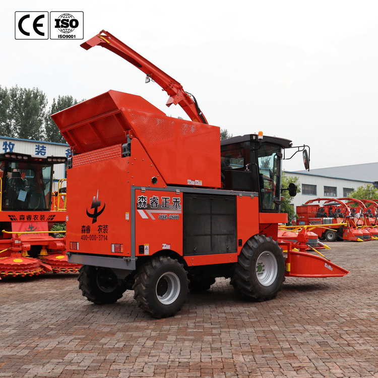 Bán chạy 4QZ‑2600 Chất lượng tốt Bốn trục ngang Tự hành 320Hp Động cơ diesel Truyền động trục thu hoạch thức ăn ủ chua cho trang trại