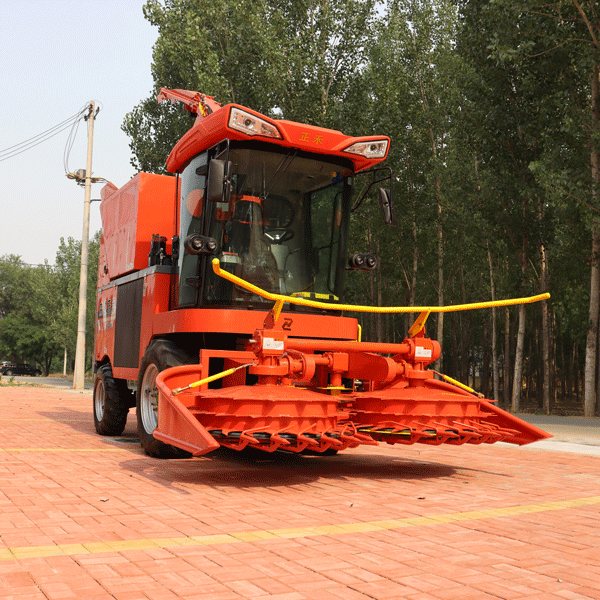 Mini Corn Silage Harvester Self-propeled