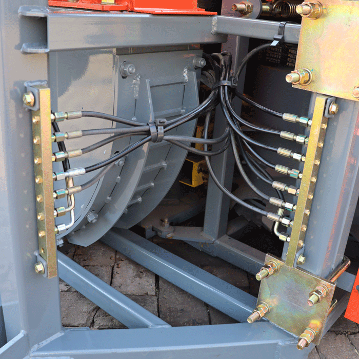 2220 मिमी ट्रैक्टर पीटीओ चालित साइलेज कटर मशीन 2220 मिमी ट्रैक्टर पीटीओ चालित साइलेज कटर मशीन