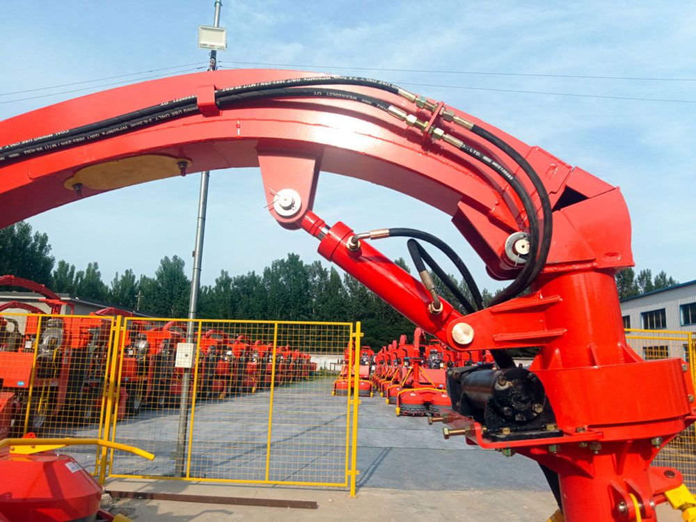 Máy thu hoạch thức ăn gia súc gắn trên máy kéo 1.270m Máy thu hoạch thức ăn gia súc gắn trên máy kéo 1.270m