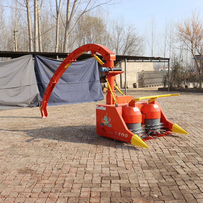 Máquina de ensilaje impulsada por tractor de 1.270 m con certificación Ce