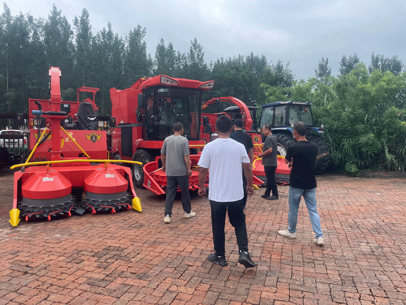 ¡Los clientes son bienvenidos a venir a nuestra empresa para solicitar máquinas de ensilaje Senrui! ¡Los clientes son bienvenidos a venir a nuestra empresa para solicitar máquinas de ensilaje Senrui!