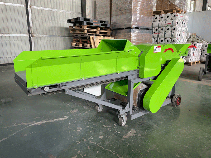 Straw Grass Chopper Animal Feed Crusher Machine in China