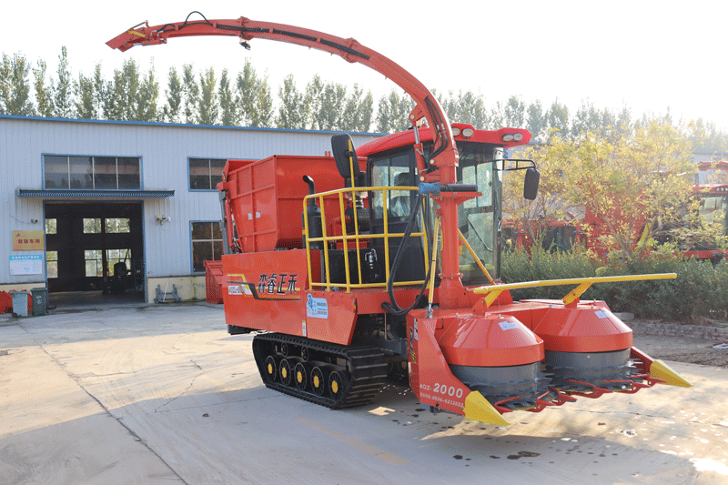 Máy thu hoạch rơm ngô Crawler 2.020m