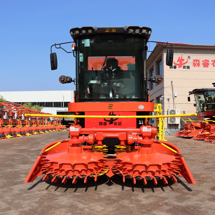 Factory Direct 4QZ-2600 Fully Automatic Forage Silage Harvester with CE Certification