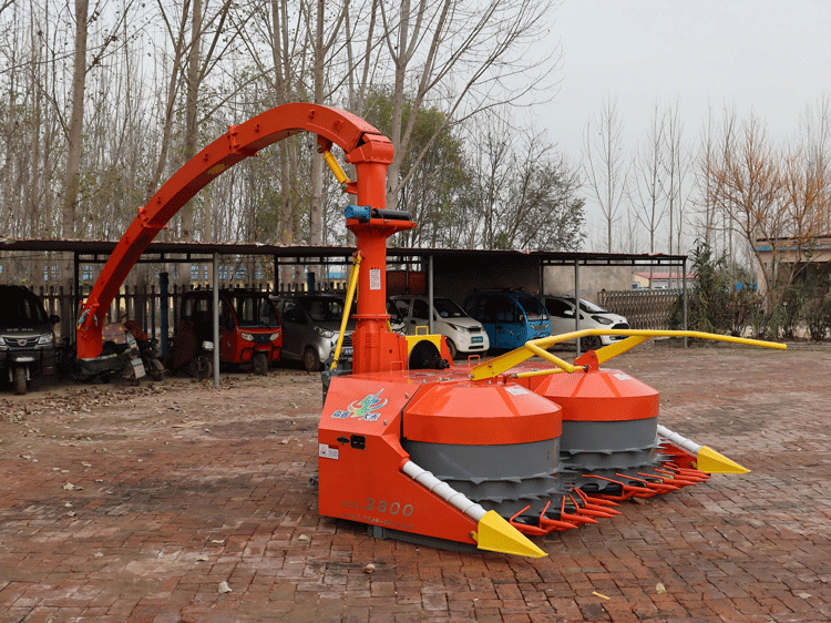 2.620m Mounted Forage Harvester