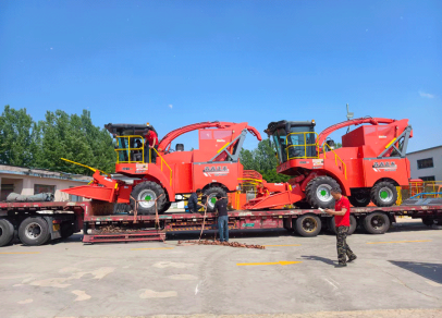 Senrui 4QZ-3000 Silage Harvester Shipped With Great Speed