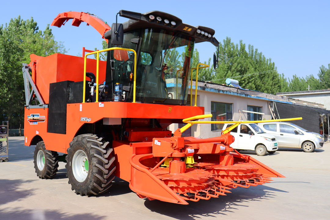 Silage Harvester Silage Harvester