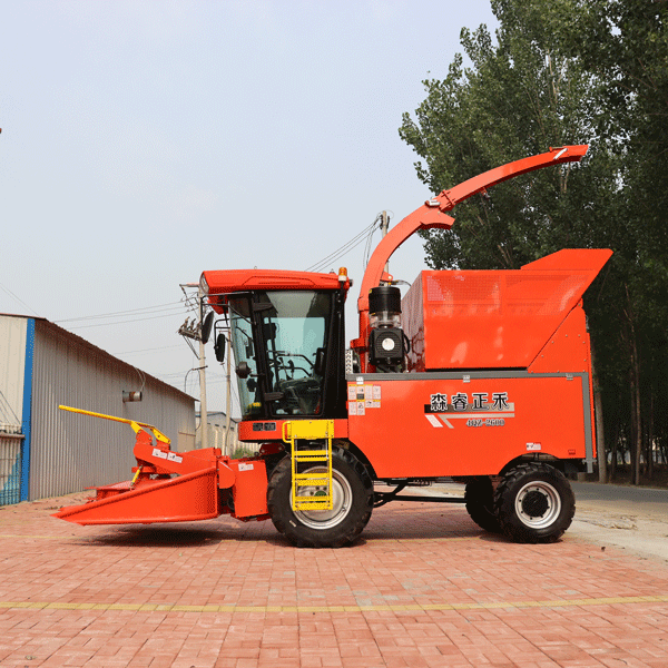 2.620m self-propeled Silage Harvester Machine