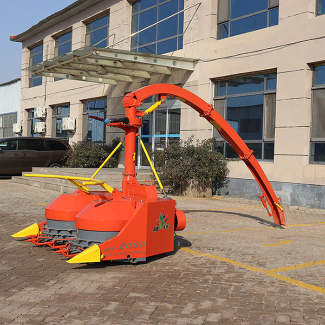 Cosechadora de ensilaje de paja