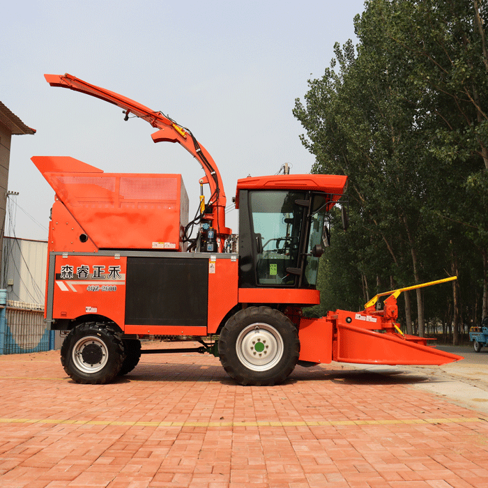 Mini Corn Silage Harvester Self-propeled