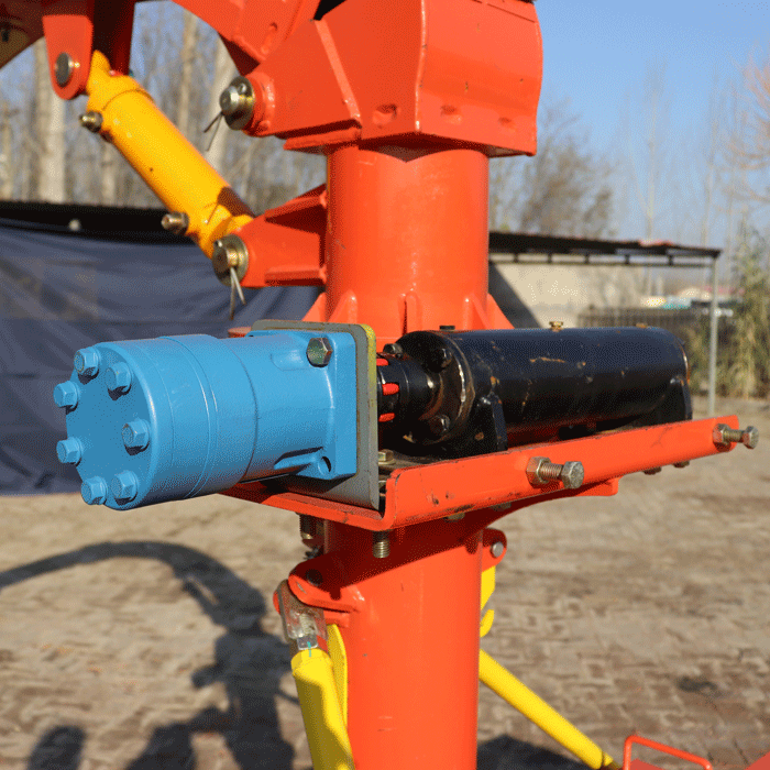 Máy thu hoạch thức ăn gia súc 1.480m