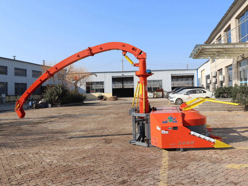 सीई प्रमाणन के साथ 2620 मिमी प्रीमियम गुणवत्ता वाली डीजल इंजन साइलेज मशीन सीई प्रमाणन के साथ 2620 मिमी प्रीमियम गुणवत्ता वाली डीजल इंजन साइलेज मशीन